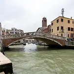 Apartment Boutique Nel Cuore Di